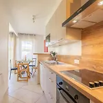De Mons By Interhome * Royan