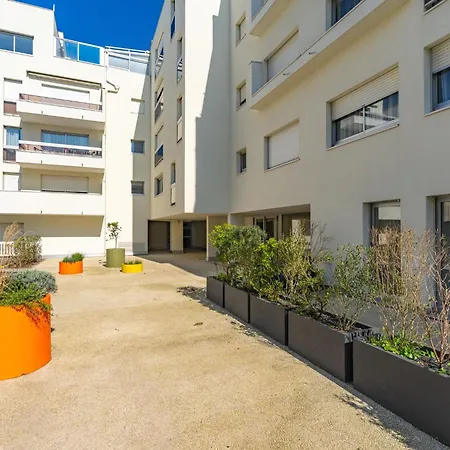 Apartman De Mons By Interhome Royan
