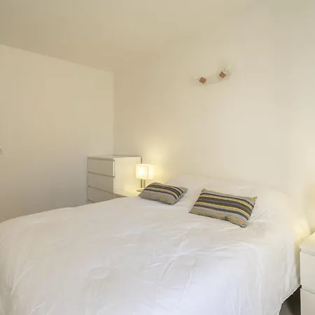 De Mons By Interhome رويا