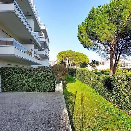 De Mons By Interhome Apartmán *