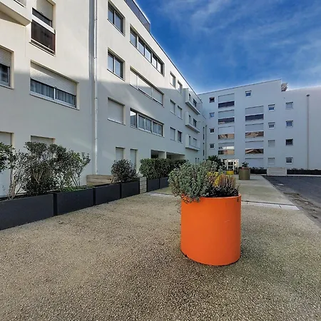 De Mons By Interhome Apartmán *