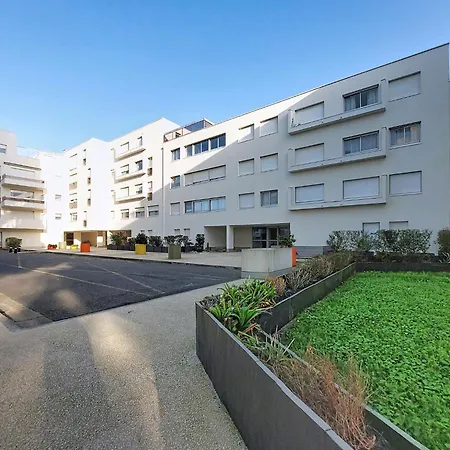 De Mons By Interhome Royan
