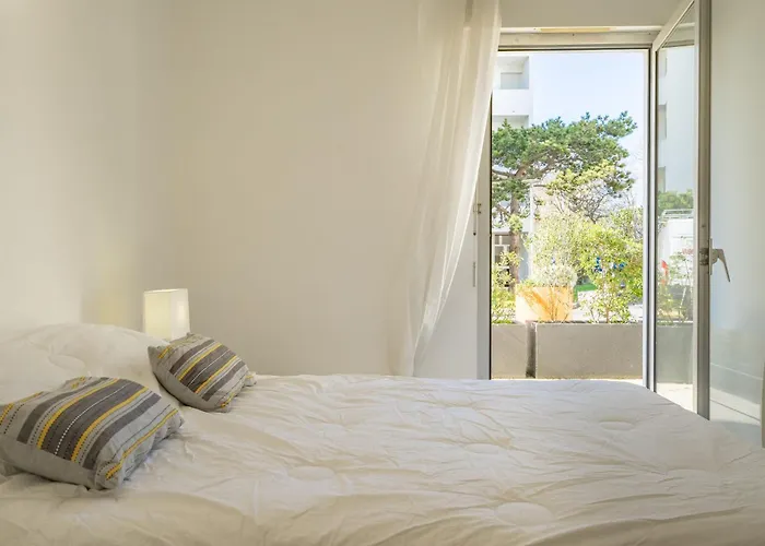 De Mons By Interhome Apartamento *